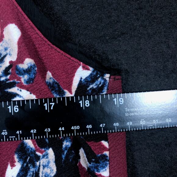 Vera Wang Womens Blouse Multicolored Floral Petite Sleeveless Stretch LP - Picture 9 of 12